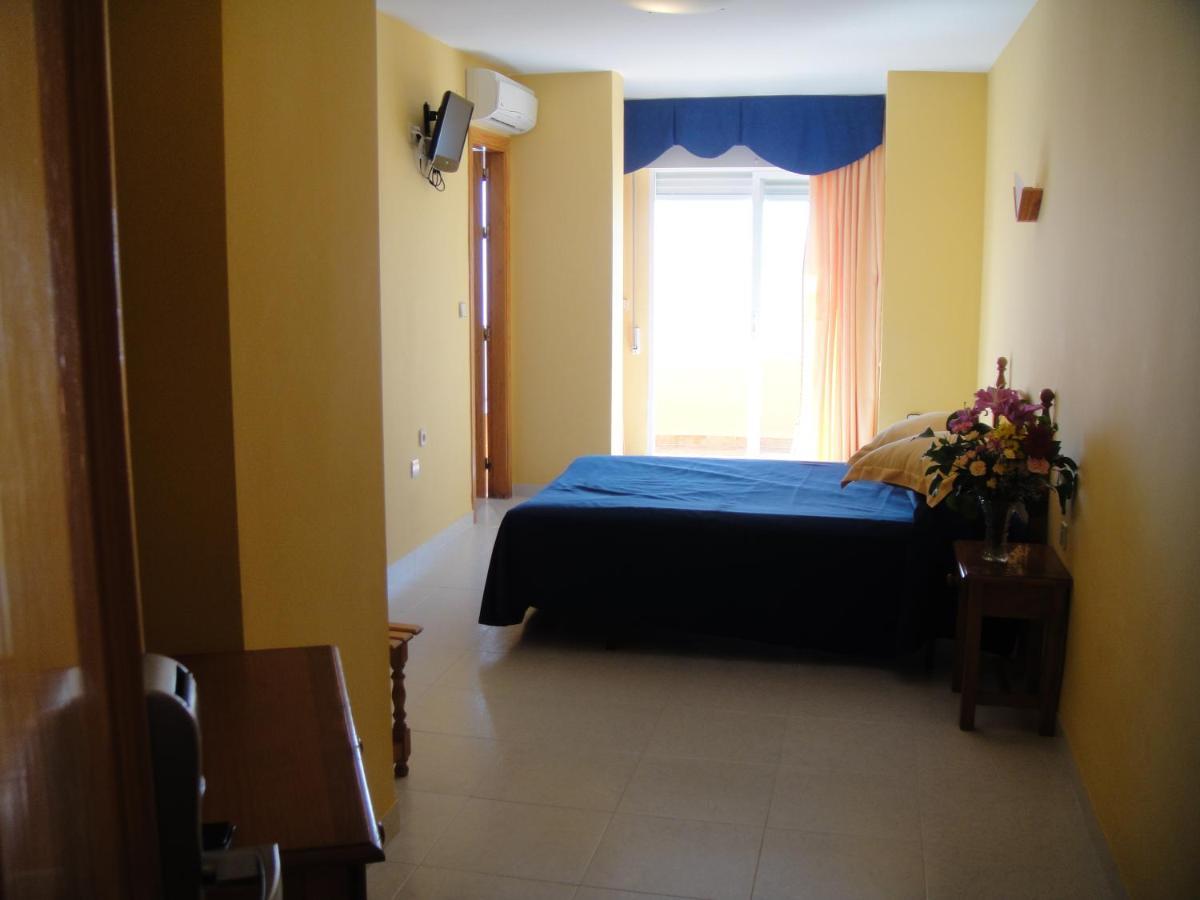 Hostal Costa Sol Castell de Ferro Ngoại thất bức ảnh